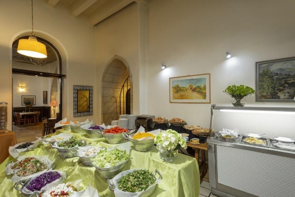 YMCA Three Arches Hotel (Jerusalem)